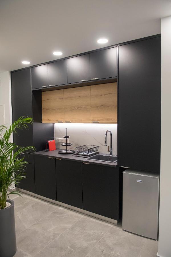 Skin Suites-Luxury Living Nicosie Extérieur photo
