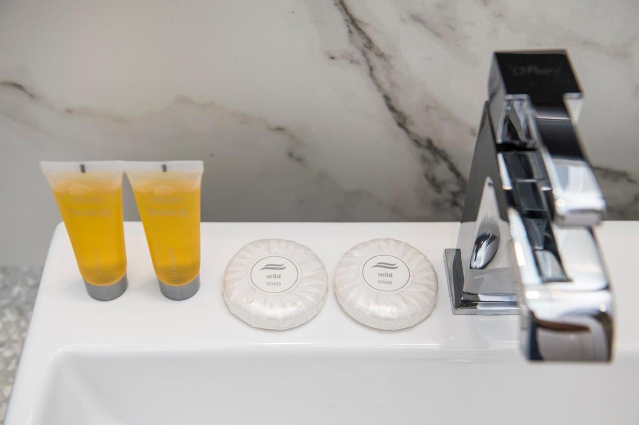 Skin Suites-Luxury Living Nicosie Extérieur photo